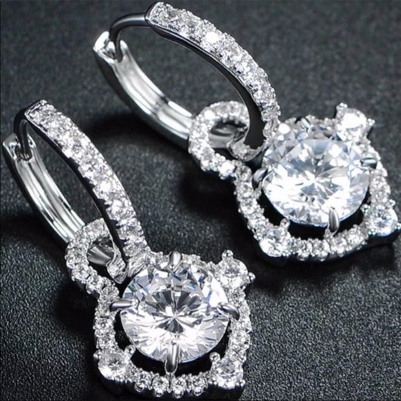 Jewelry - New Women"s Luxury Silver Plated Diamond  Earrings